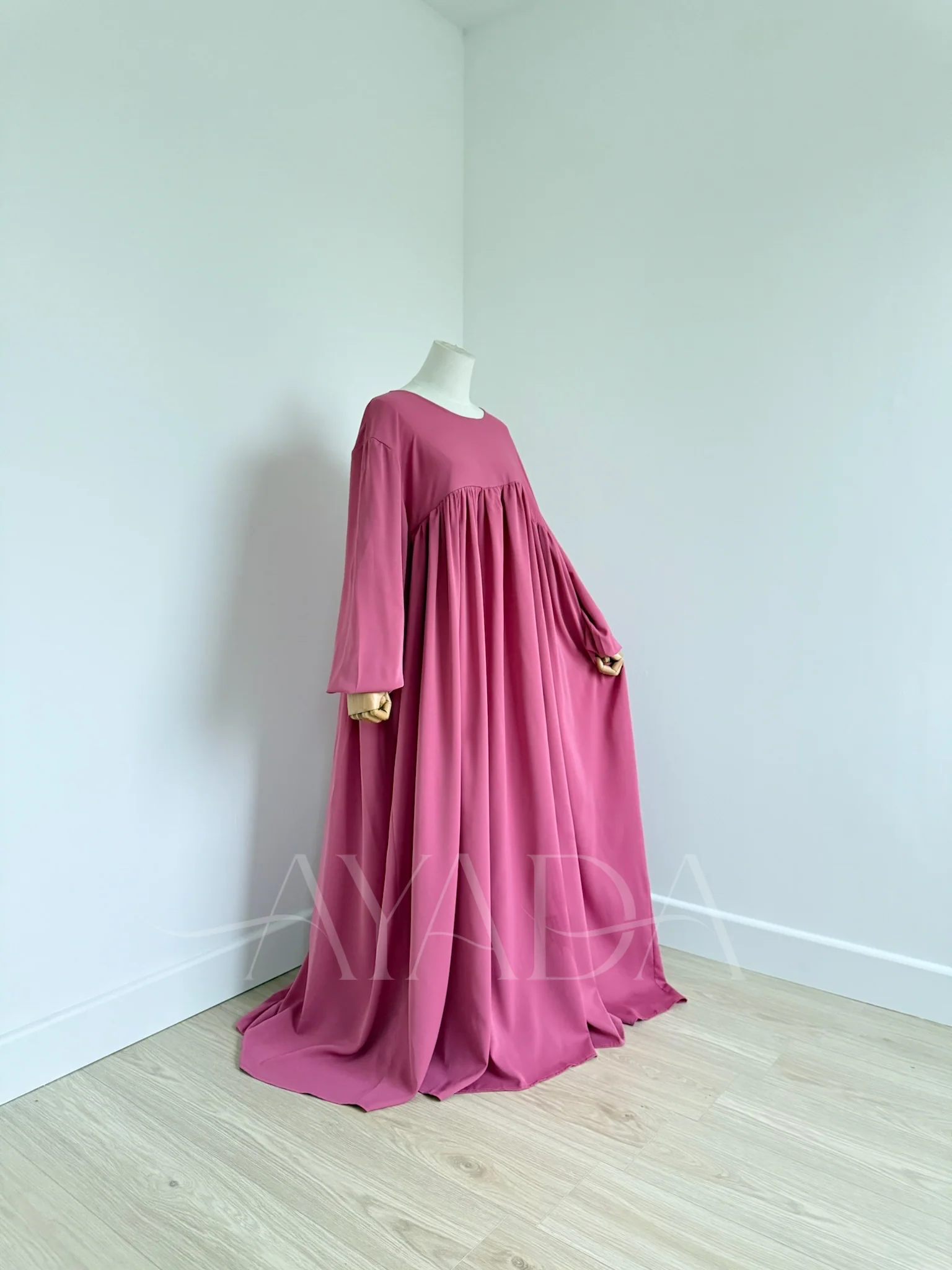 Abaya Manche Ballon Soie de medine - Image 14